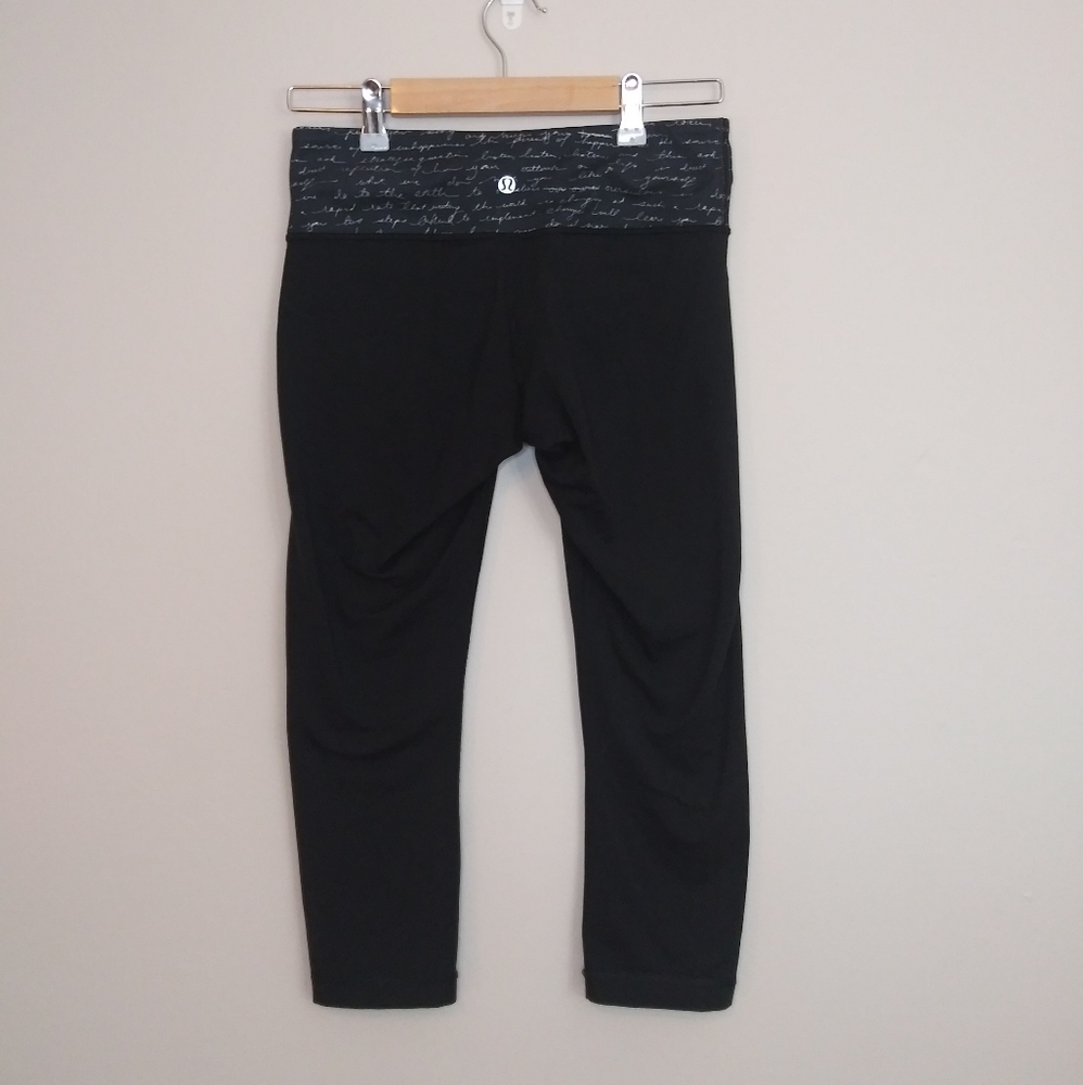 Lululemon Wunder Under Crop II Script Size 6 - Picture 5 of 11